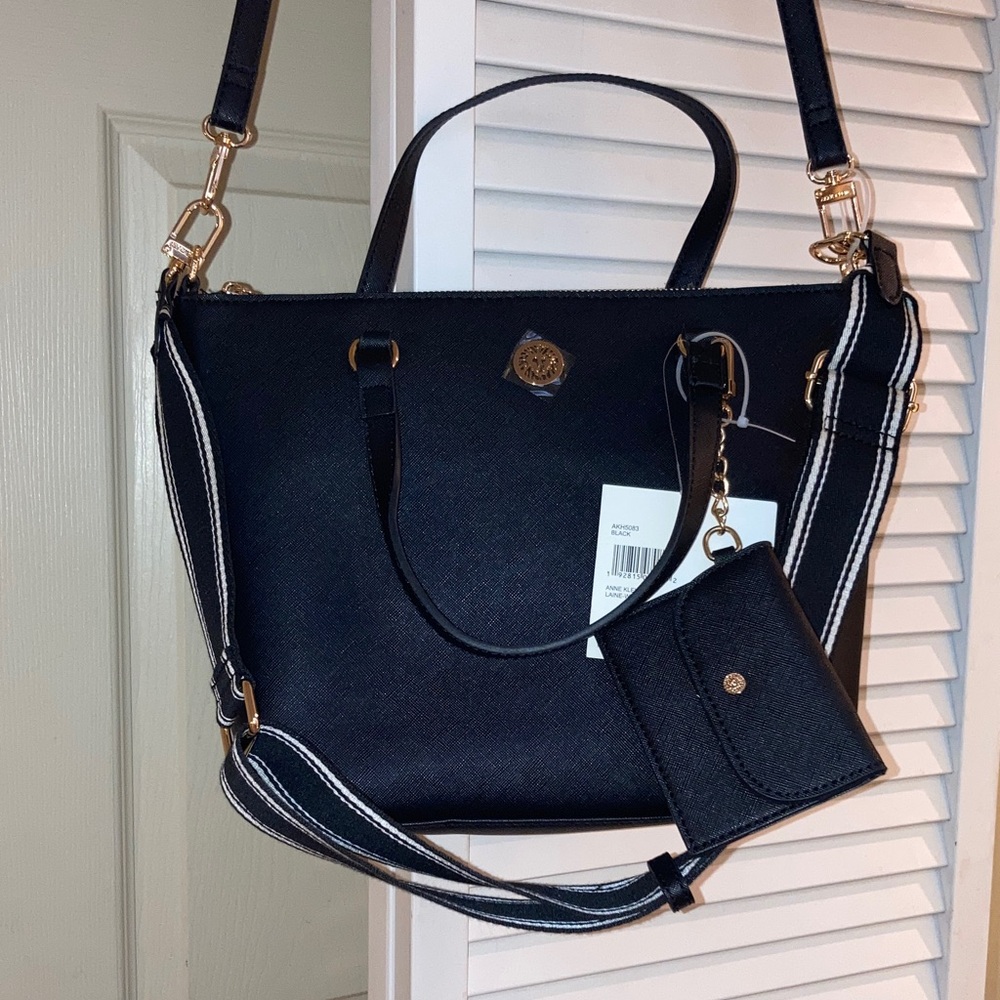 Elegant Black Women's Tote Bag